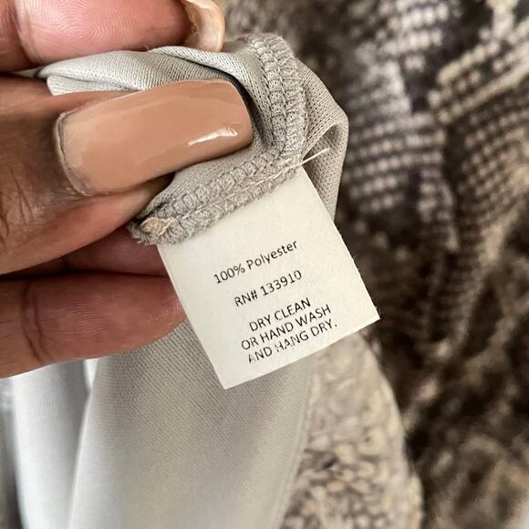 Show Me Your MuMu Rocky Snakeskin Wrap Romper Womens X-Small Cute Sexy Boho Chic - Picture 6 of 9